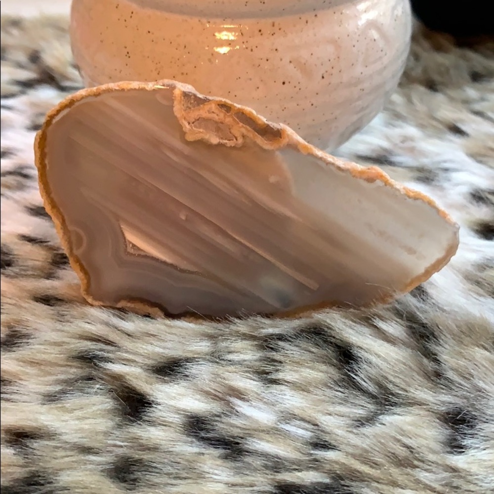 Natural Agate Slice Phone Socket